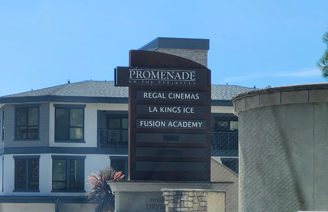 The Promenade on the Peninsula Mall