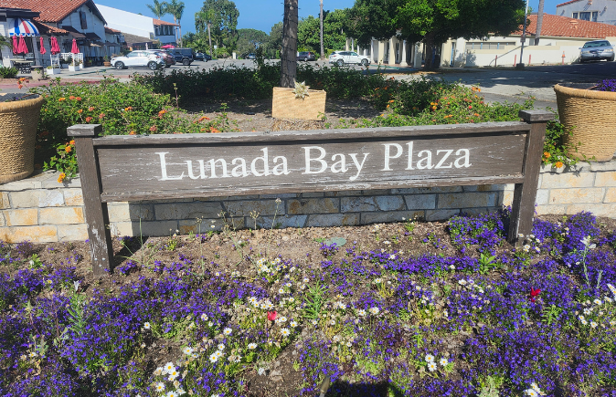 Lunada Bay Plaza 