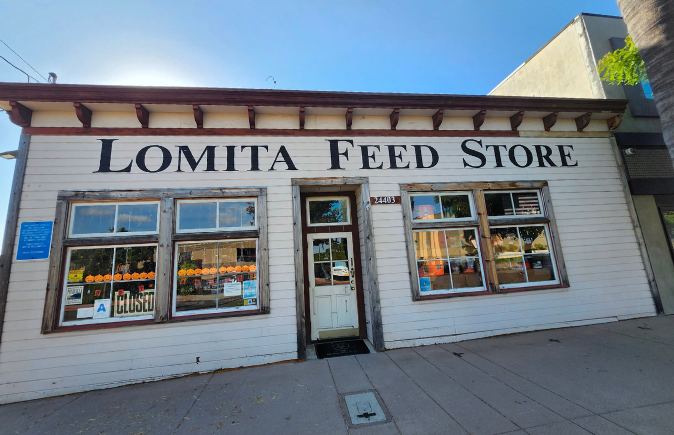 Lomita Feed Store